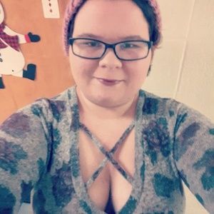 Meet your Posher, Brielle